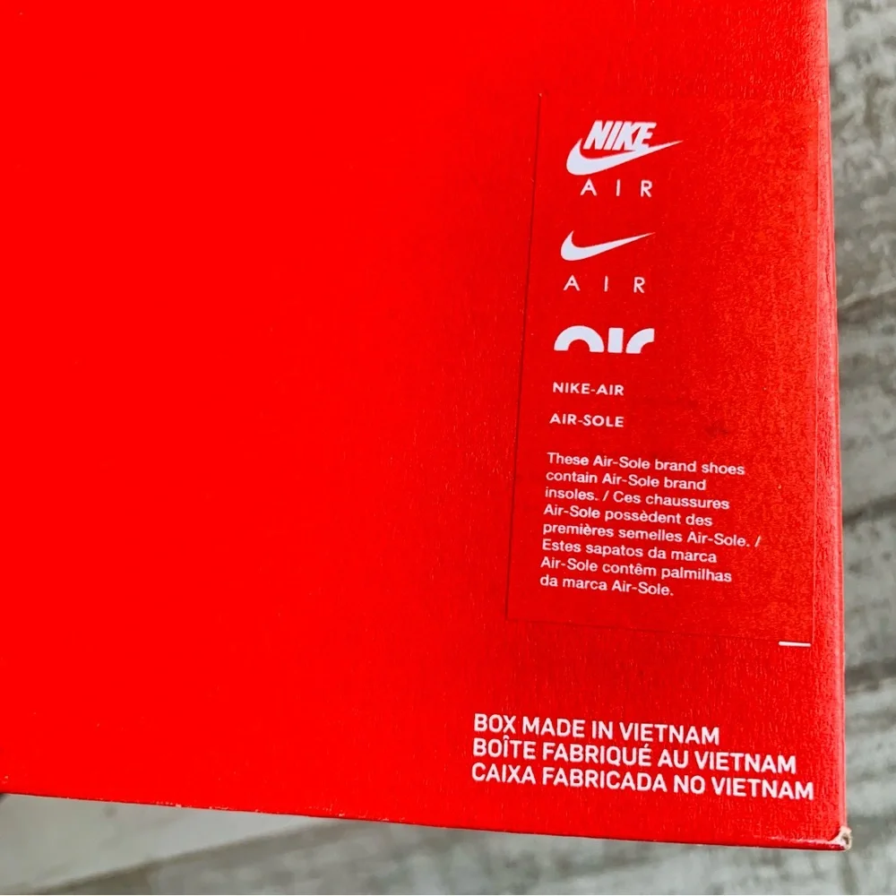 Nike Auth Red Packing Shoe Box - Picture 9 of 16